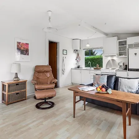 Hébergement de vacances 2 Bedroom Beautiful In *